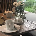 Hotell Leegerpark 4*